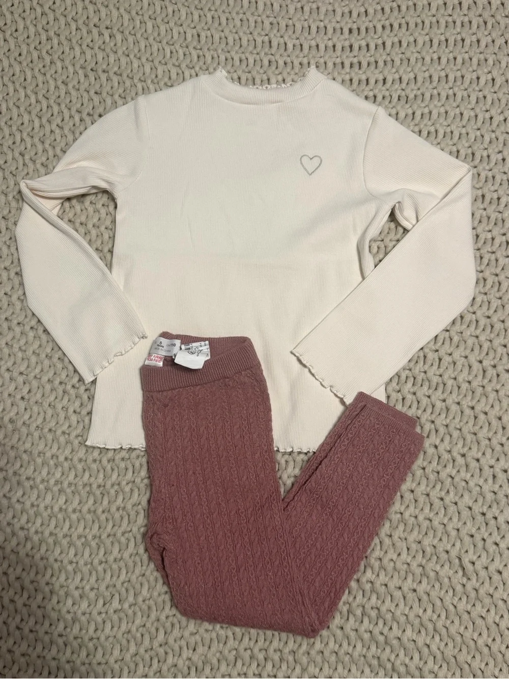 Zara Cream Ribbed Crew Longsleeve with Subtle Heart and Zara Mauve Tights